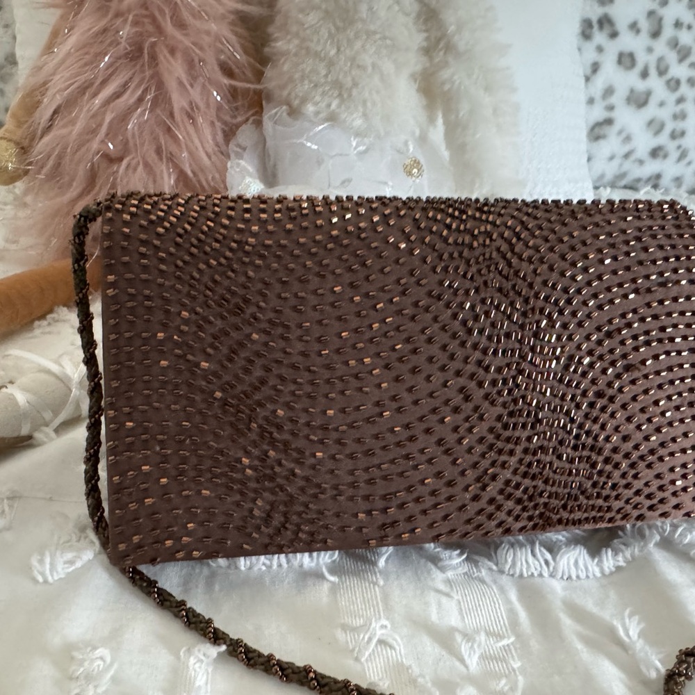 La Regale Shimmering Brown Beaded Clutch